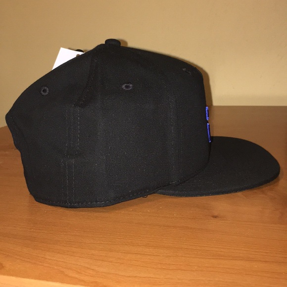 VANS HEART ❤️ MY VANS SNAPBACK HAT - Picture 2 of 3